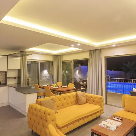 Villa Skylife *
